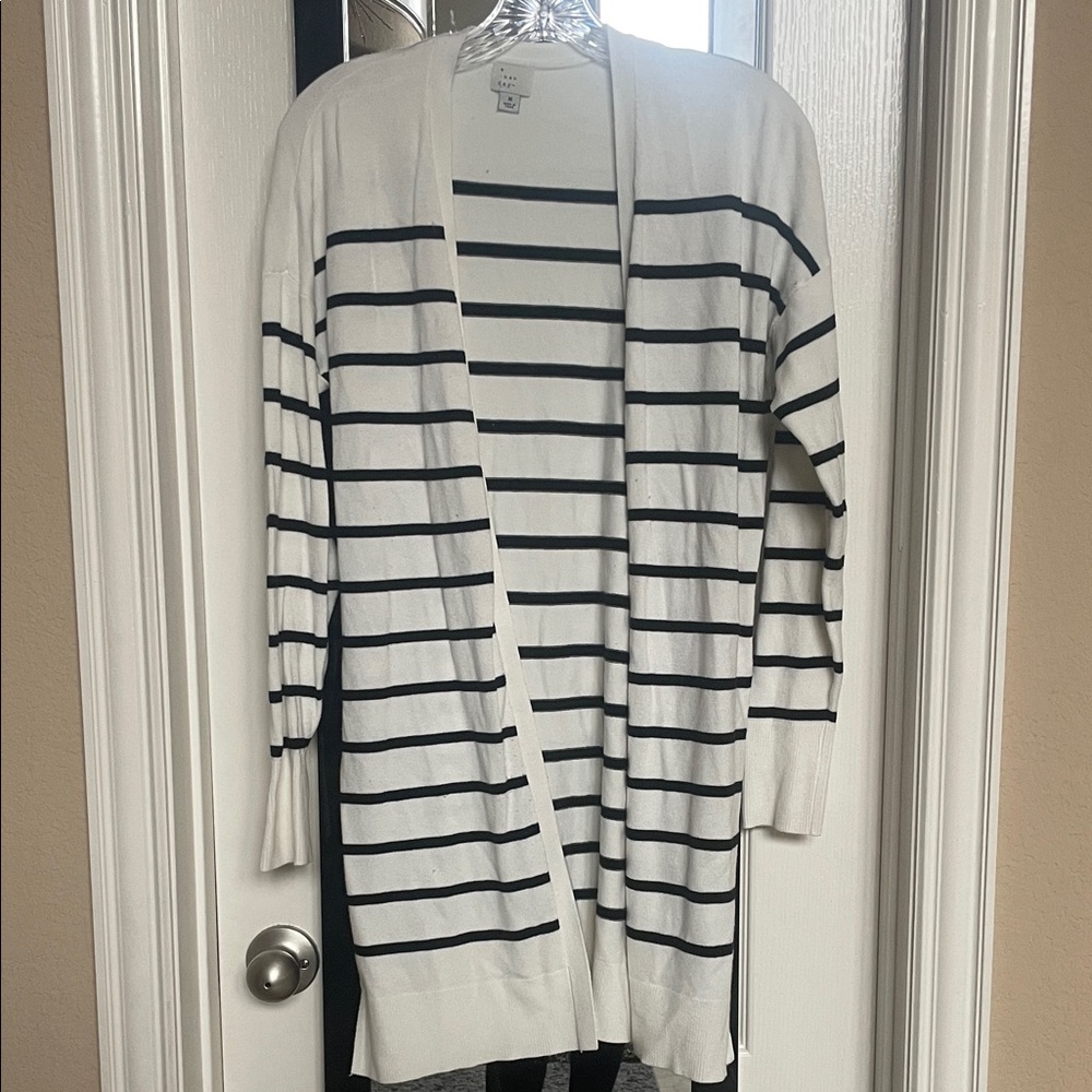 a new day black and white cardigan size medium